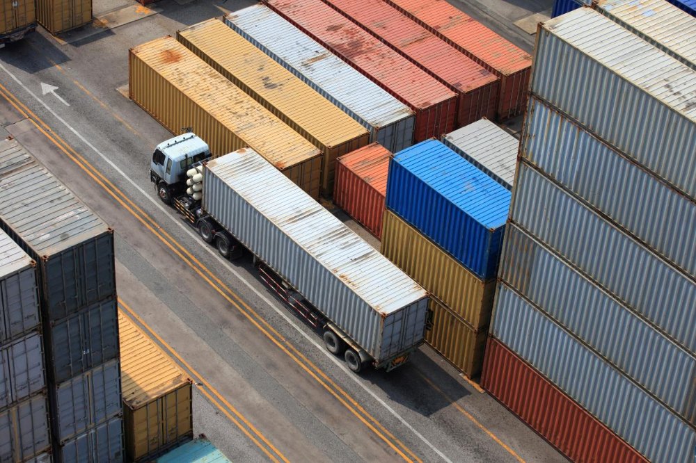 Smart E-Lock Enables Digital Customs Transit Monitoring